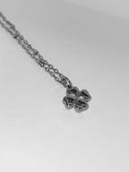 Melting Heart Club - Clover Necklace