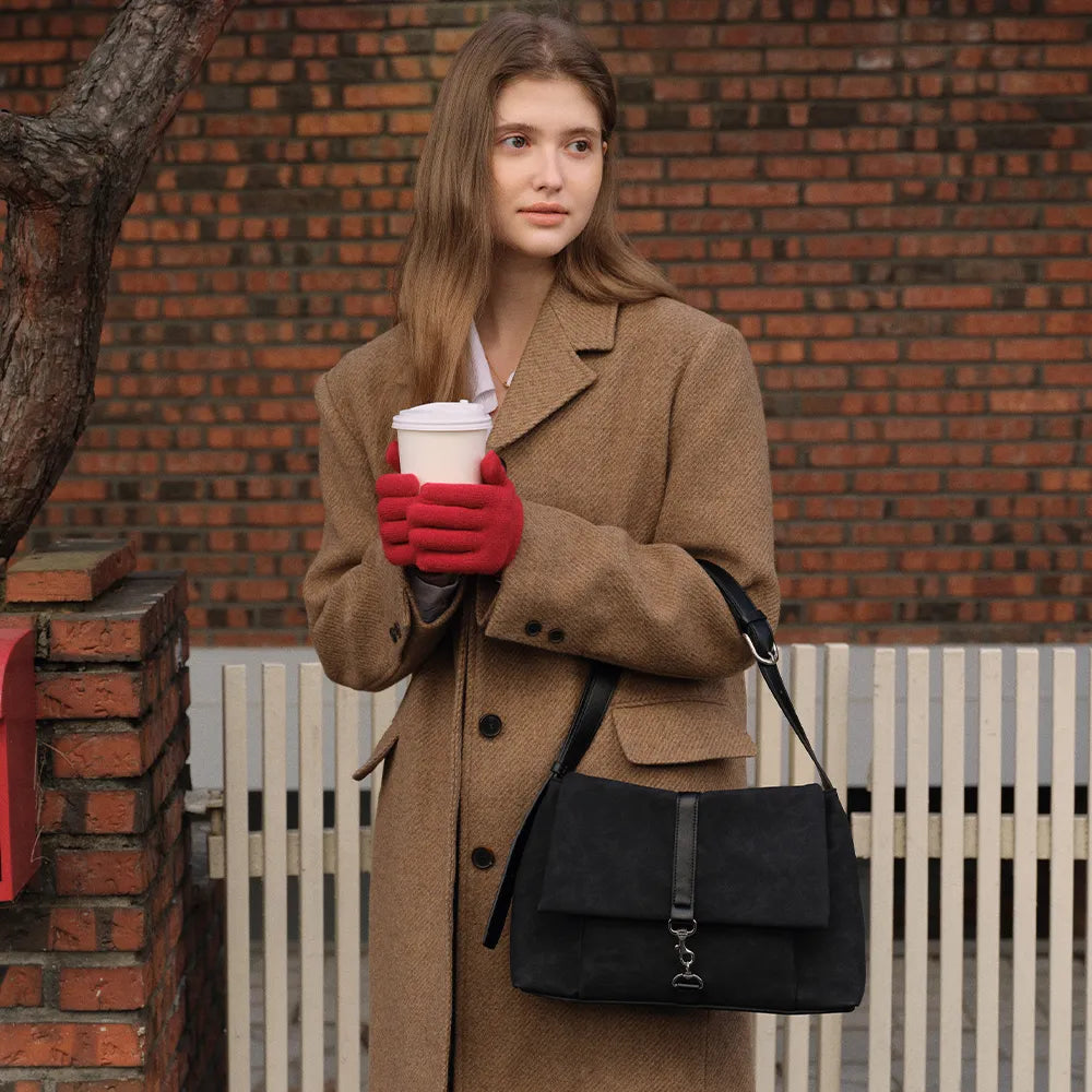 OVHEE - Chloe Suede Bag (2 Colors)