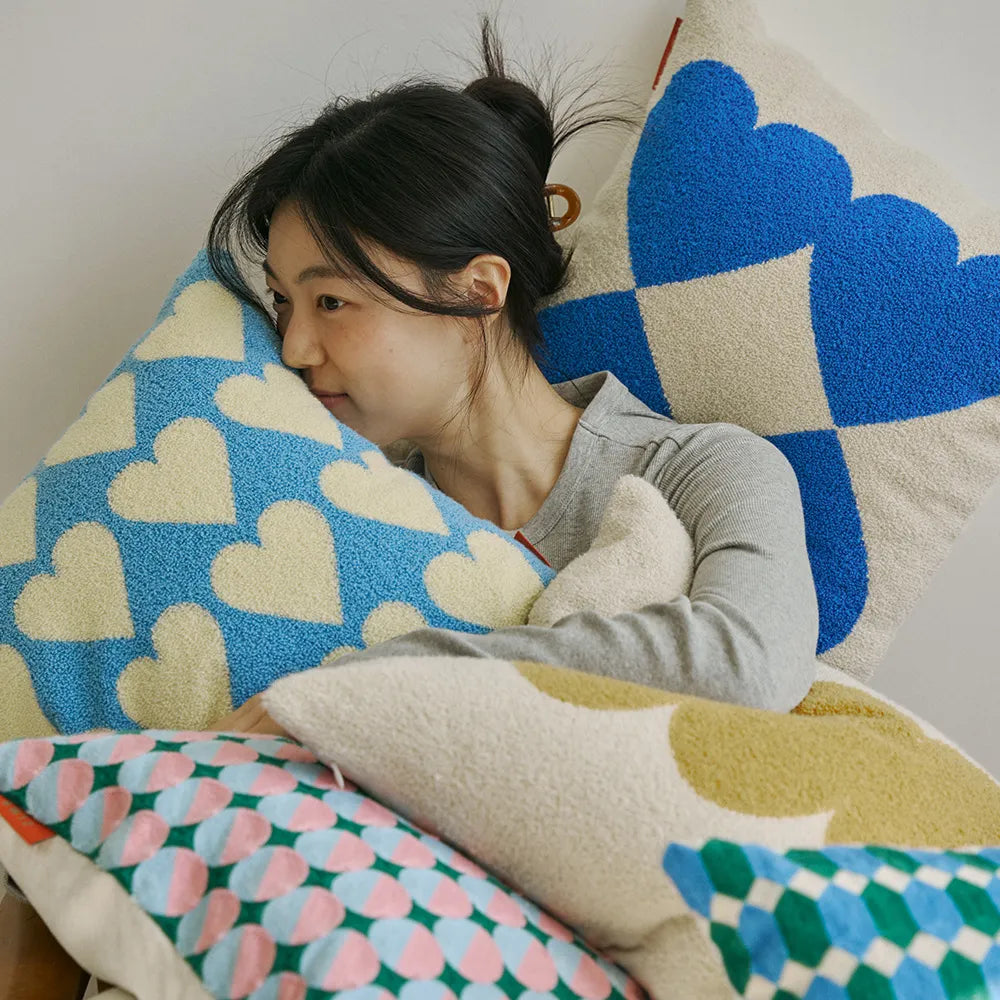 BoWell - 軟綿綿毛巾布抱枕