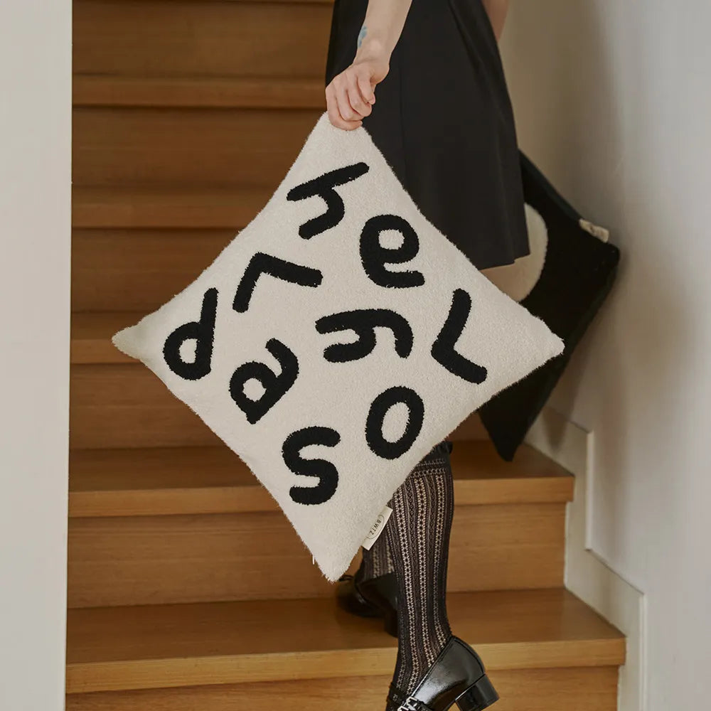 BoWell - Hello Days 蓬鬆絨毛抱枕