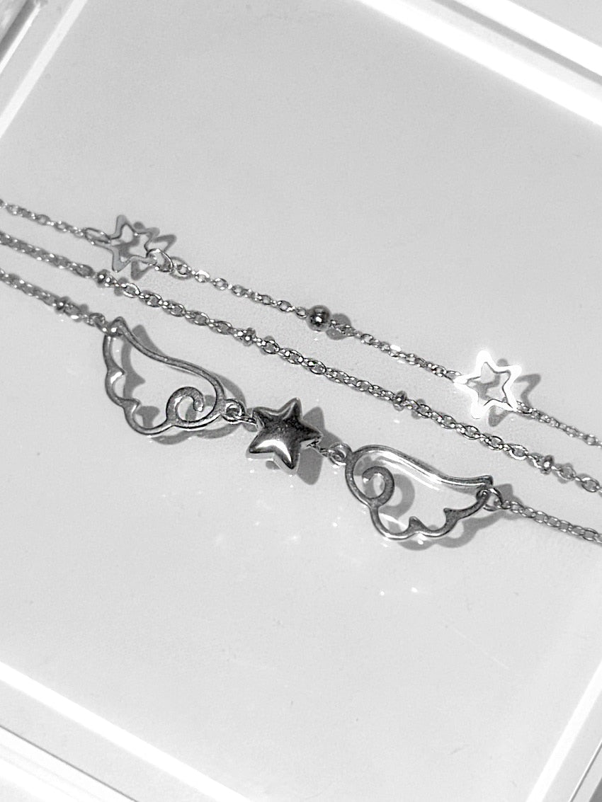 Melting Heart Club - Angel Star Tripple Chain Bracelet