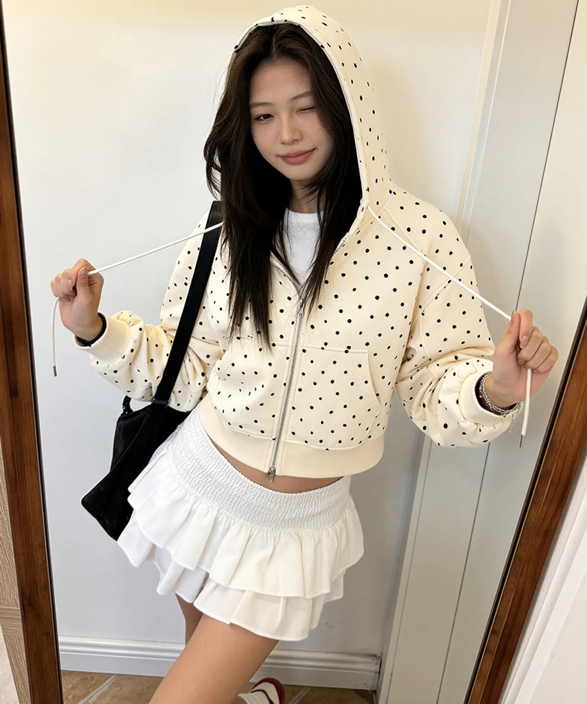 NOMBRE - SIGNATURE Dot Pintuck Hood Zip-up (2 Colors)