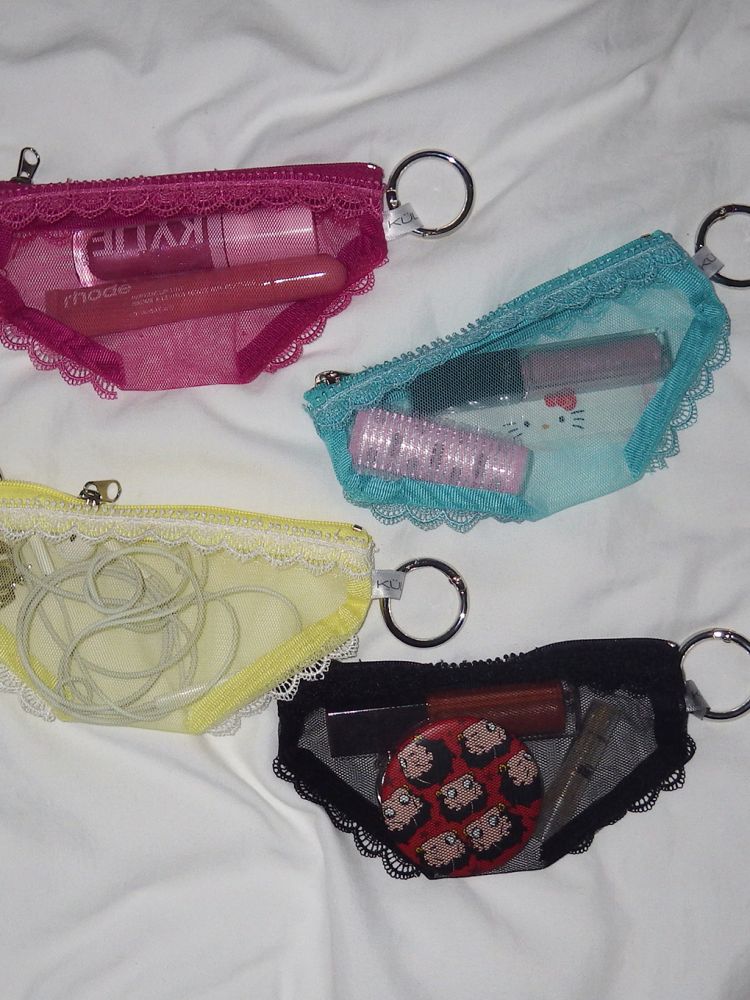 韓國4月30日發貨 | KUL - Cheeky Pouch (4 COLORS)