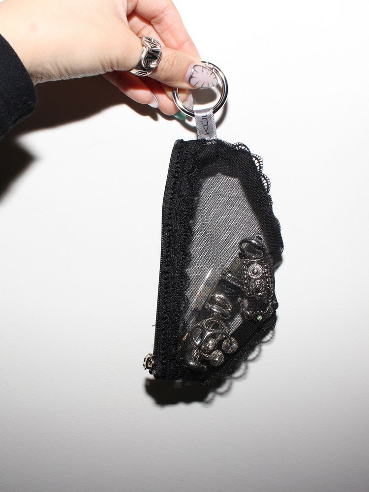 韓國4月30日發貨 | KUL - Cheeky Pouch (4 COLORS)
