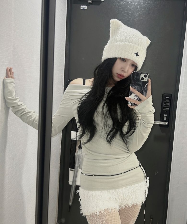 NOMBRE - EMBROIDERED CAT BEANIE (3 Colors)
