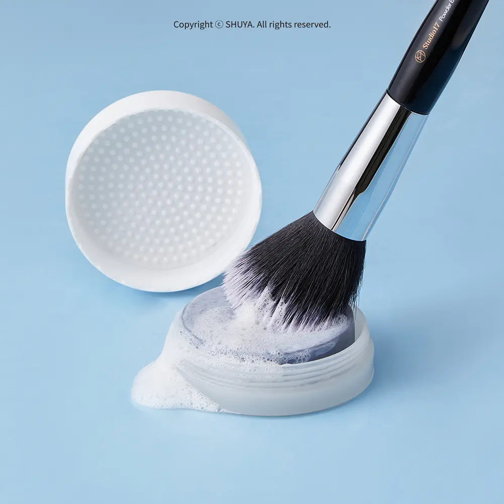 Studio17 - 竹炭深淨刷具與粉撲潔淨劑