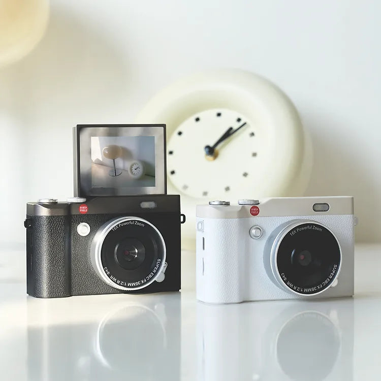 Huug - Flip Digital Camera 復古翻蓋數碼相機 (附送 SD卡及讀卡器)