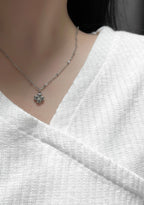 Melting Heart Club - Clover Necklace