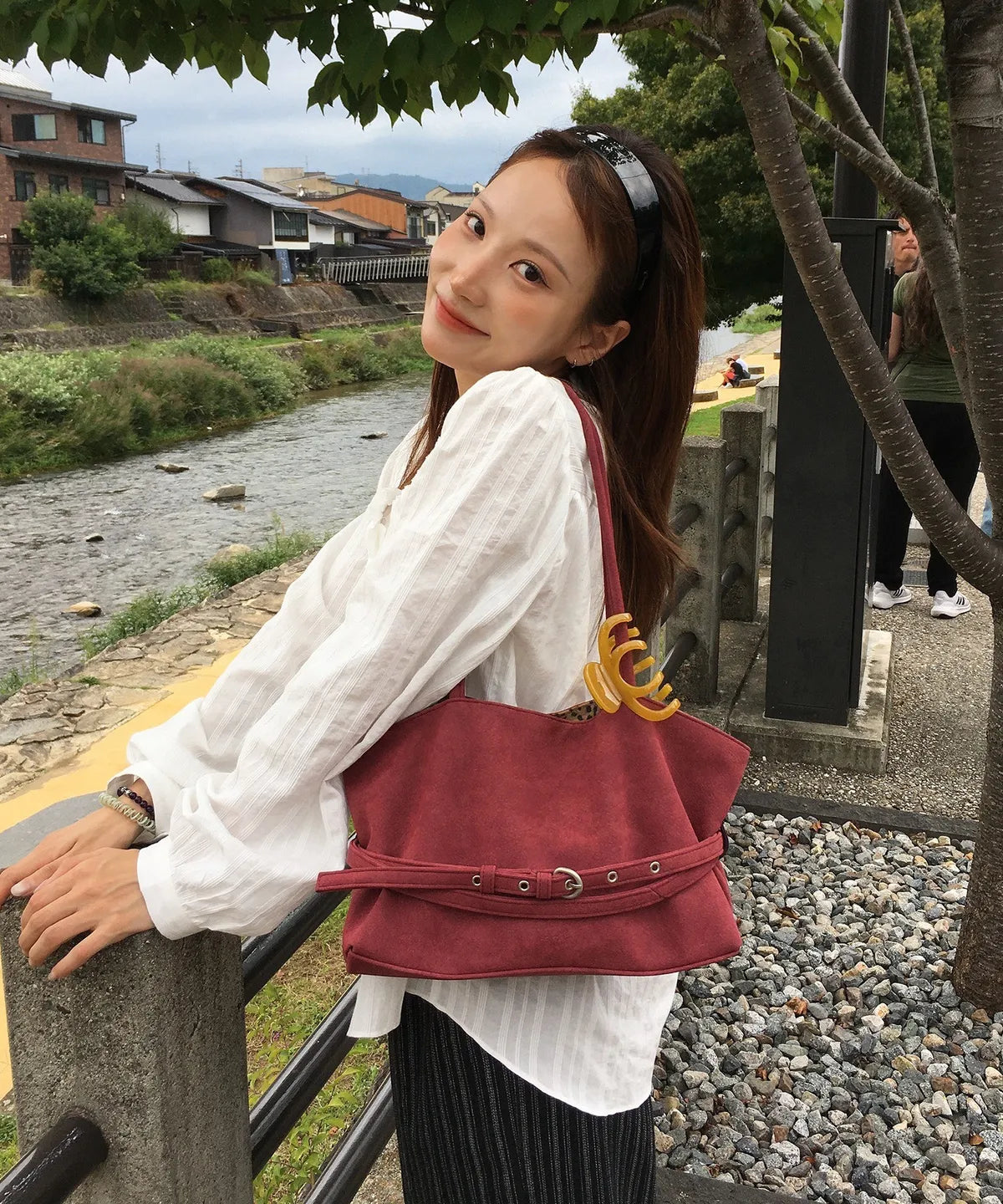 LETERIE - MELLOW REVERSIBLE BELT TOTE BAG (8 Colors)