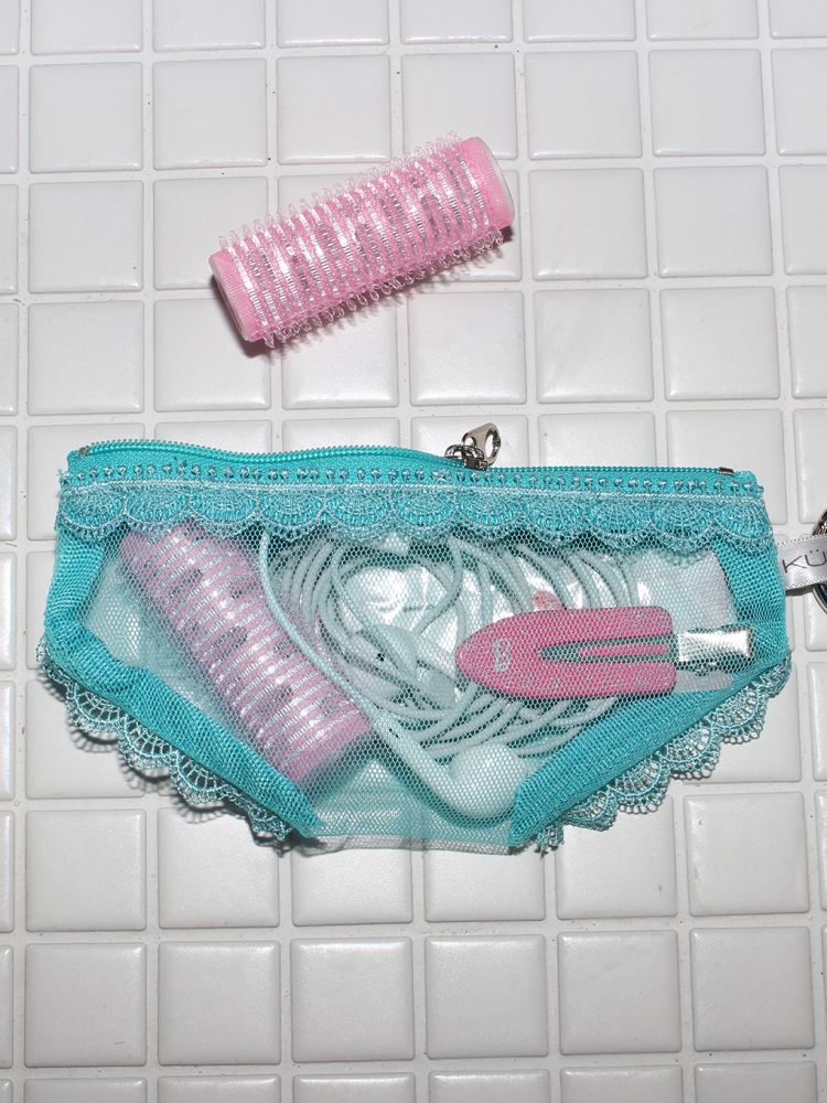 韓國4月30日發貨 | KUL - Cheeky Pouch (4 COLORS)