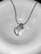 Melting Heart Club - Angel Star Necklace