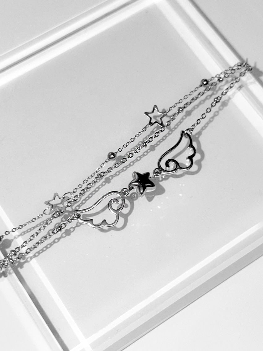 Melting Heart Club - Angel Star Tripple Chain Bracelet