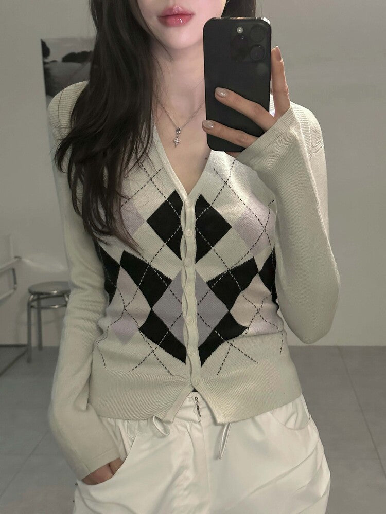 OFUSE - Cubic Cross Necklace-002