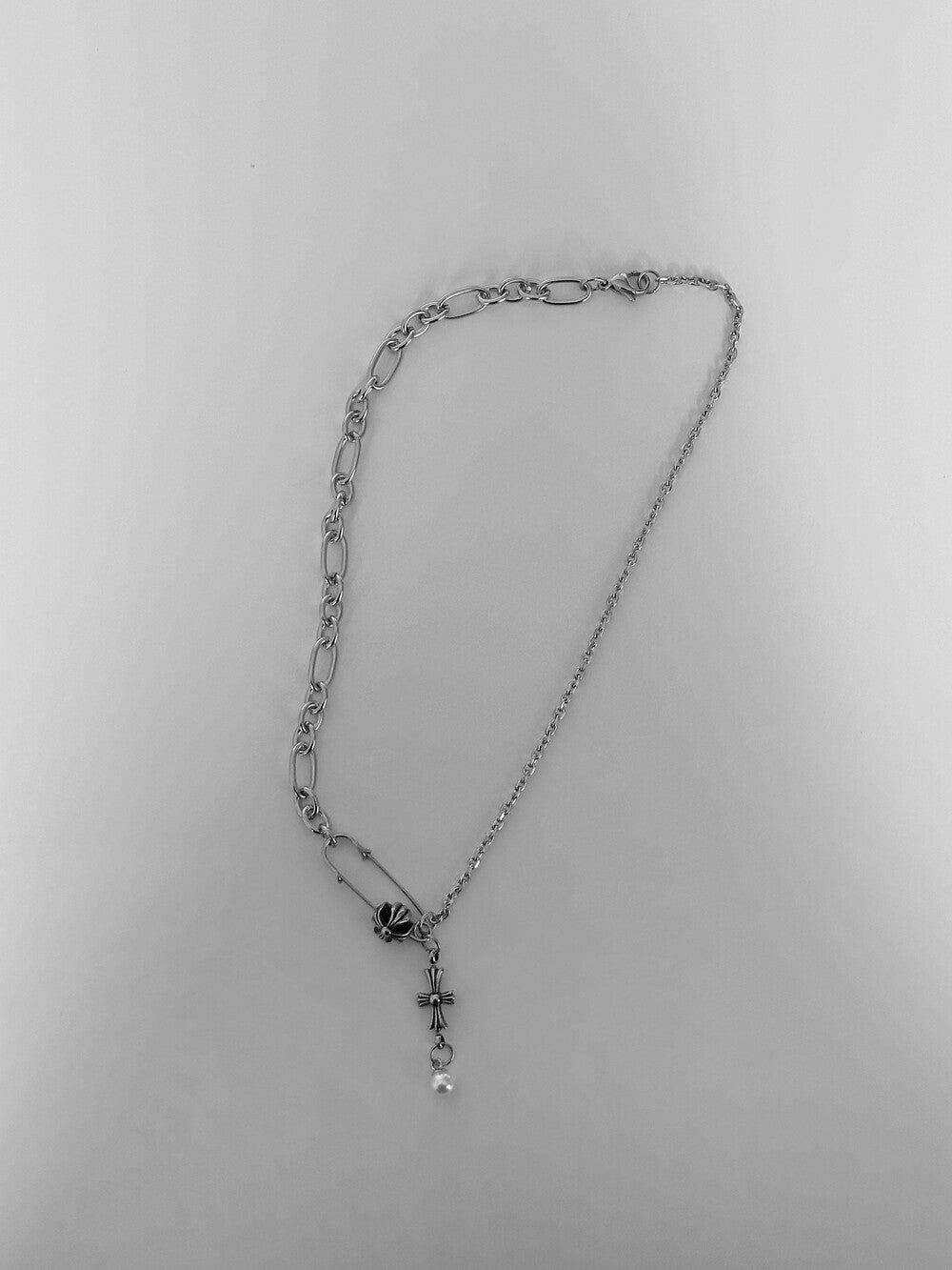 OFUSE - Pearl Drop Necklace(Cross)