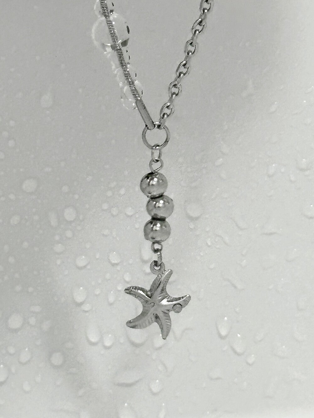 OFUSE - Starfish Ball Necklace