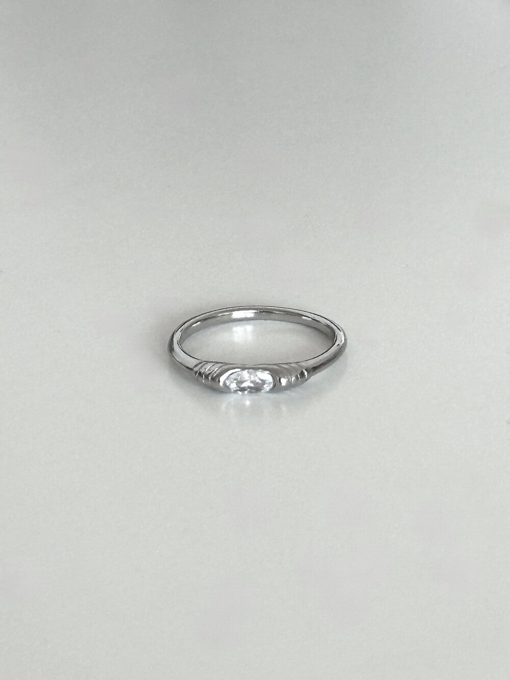 OFUSE - Oval Cubic Ring