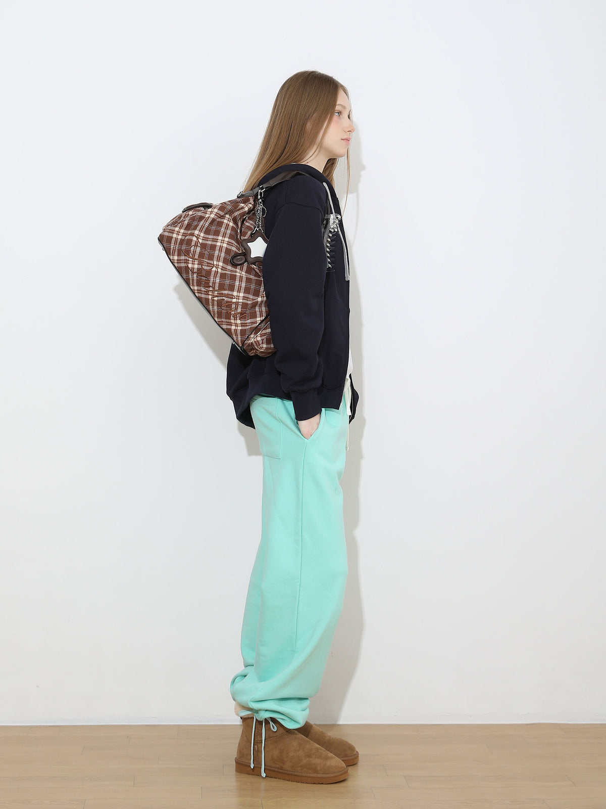 BadBlue - Cocoa Check Pillow Bag